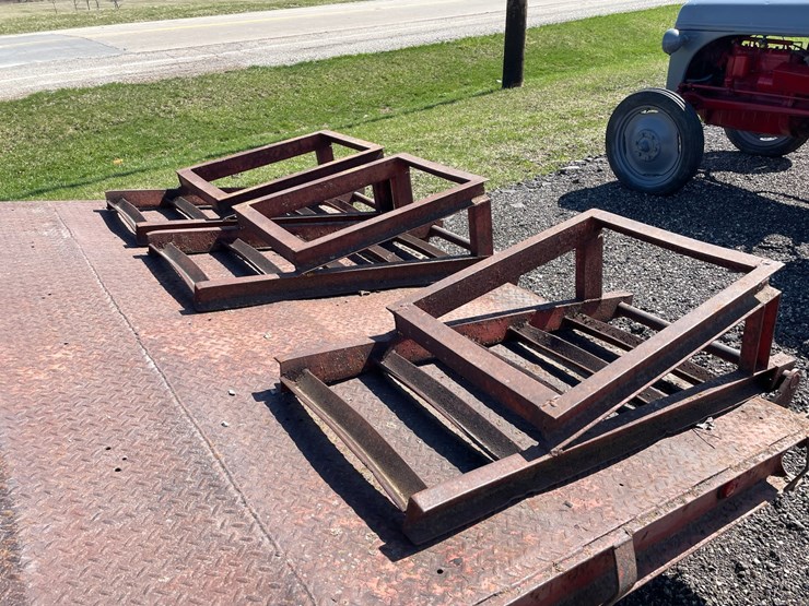 #3097-•-schuster-20'-triaxle-gooseneck-trailer-(has-wi-title)-image-10