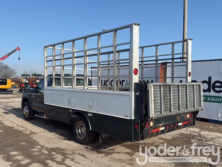 2011-ford-f350-image-4