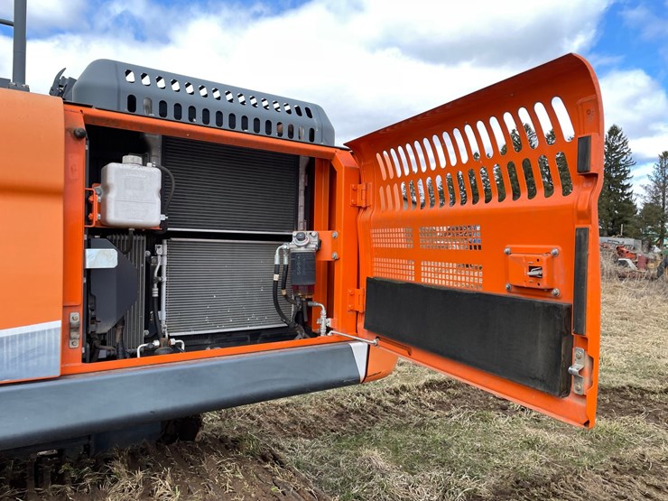 doosan-dx225-lc-image-32