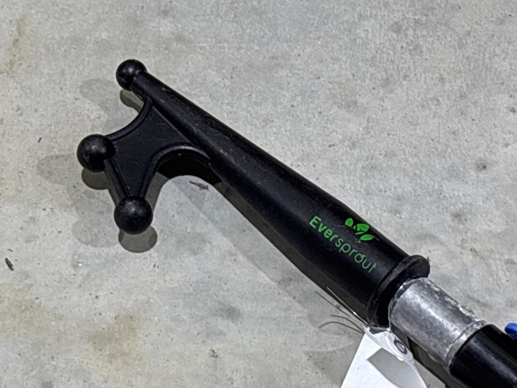 #103-•-telescopic-claw-hook-image-2