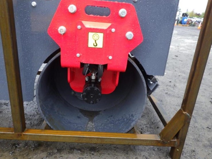 2026-sdlool-1000-vibratory-smooth-drum-roller-image-6