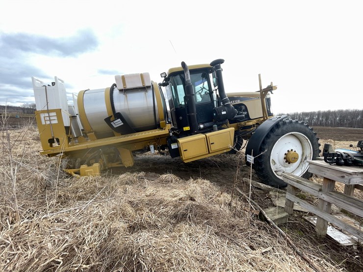 #5515-•-agco-rogator-u1264c-ag-chem-sprayer-image-8