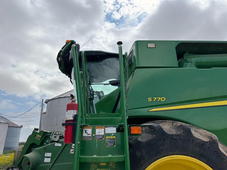 2018-john-deere-s770-image-24