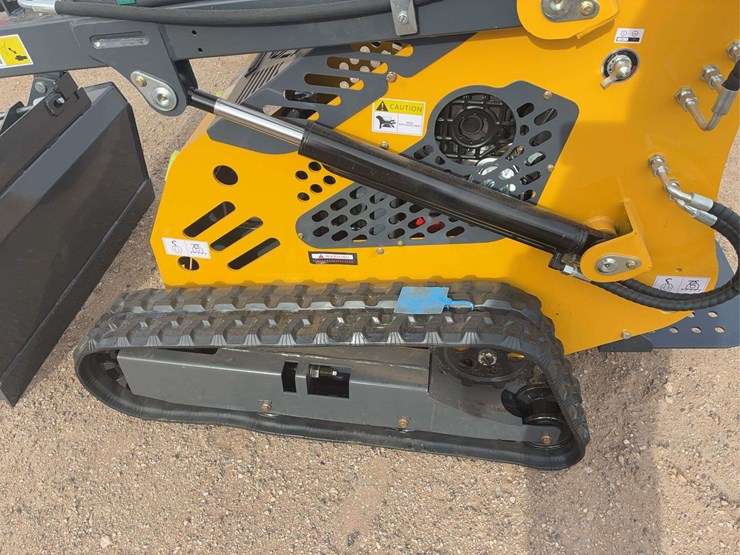 mini-2025-sdll60-skid-steer-image-8