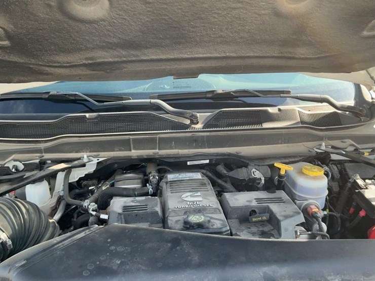 2022-dodge-3500-image-10