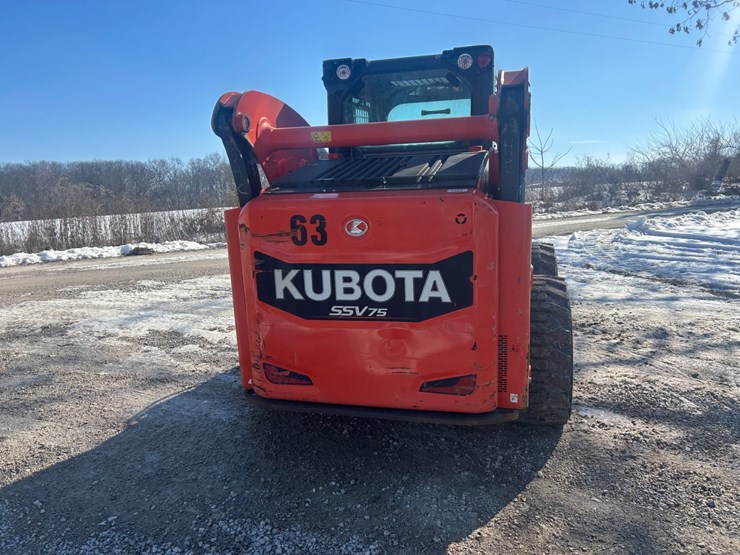 2018-kubota-ssv75-image-13