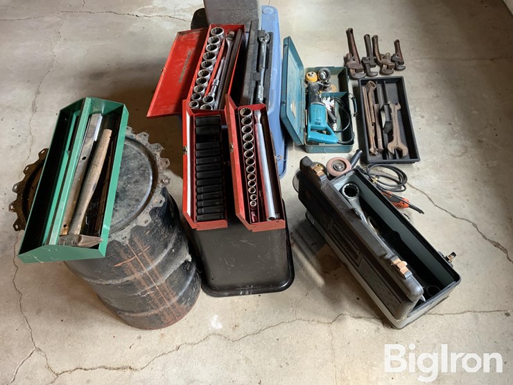 torque-wrench,-saw,-grinder-&-tools-image-7