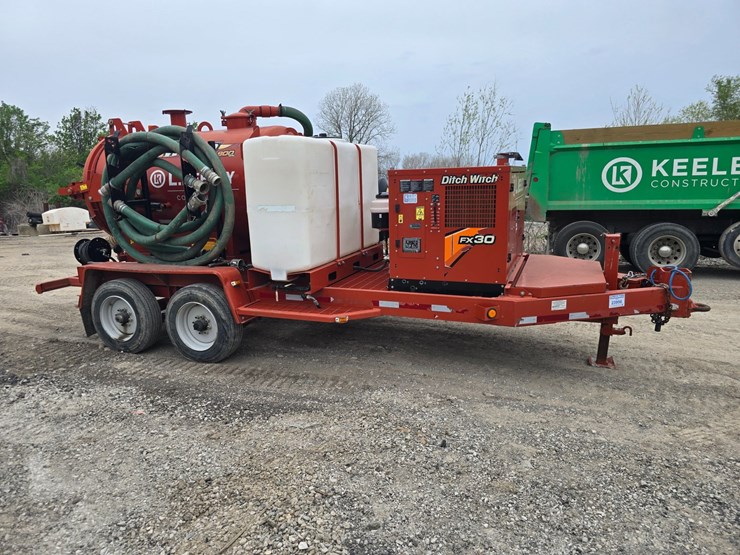 2017-ditch-witch-fx30-image-24