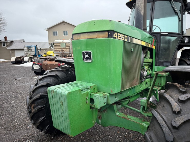 john-deere-4250-image-10