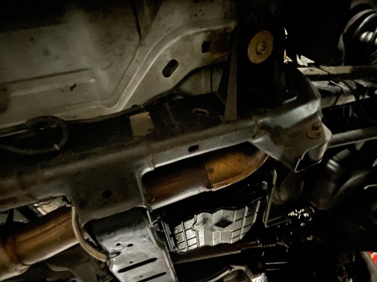 2012-dodge-3500-image-85