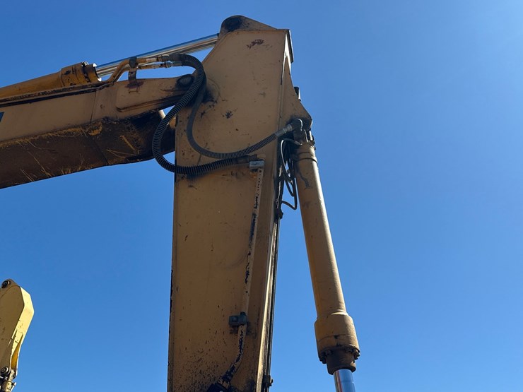 2009-deere-225-lc-image-21