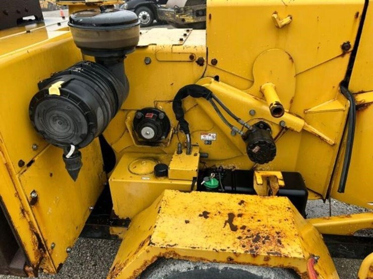 2016-vermeer-bc1000xl-image-30