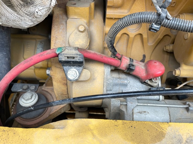 2014-caterpillar-303.5-image-66