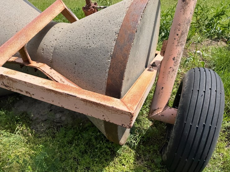 #45277-•-concrete-levee-packer-image-11