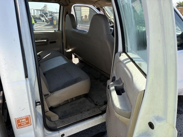 2004-ford-f350-sd-image-11