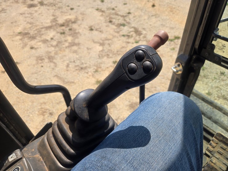 case-cx245dsr-image-47