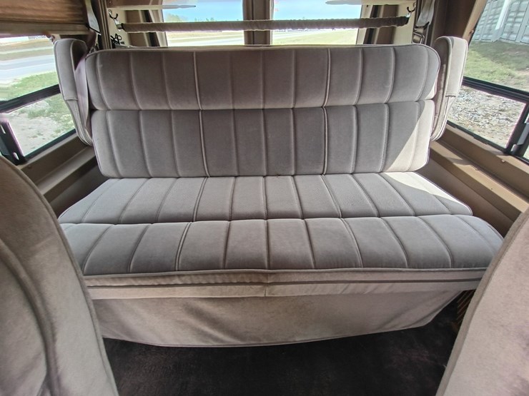 1992-ford-e150-image-66