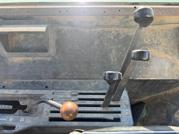 1979-john-deere-4840-image-43