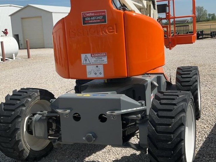 #301-•-2024-snorkel-46'-awd-articulating-boom-lift-#4-image-15