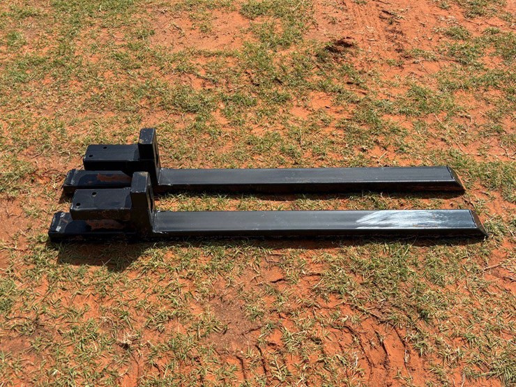 2025-wolverine-pallet-forks-image-3