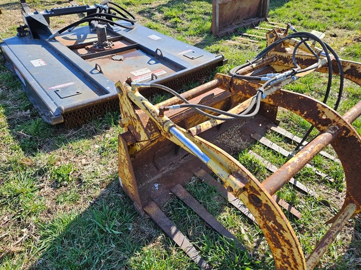 #552-•-55"-tine-grapple-bucket-image-10