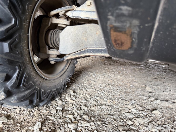 john-deere-gator-image-15