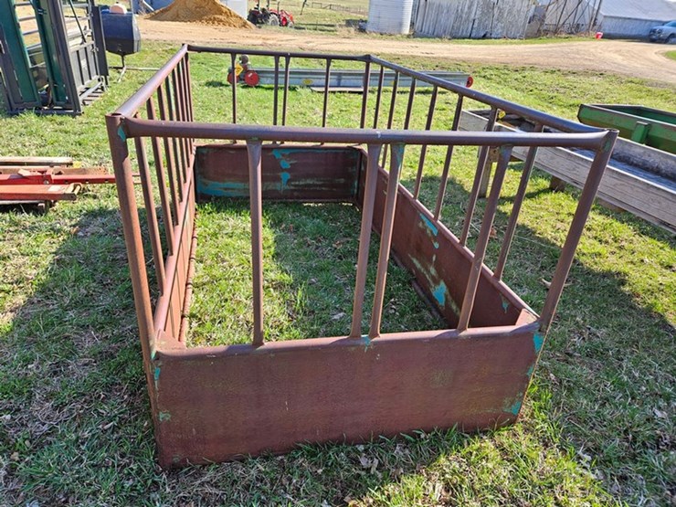 #543-•-livestock-hay-feeder-image-3