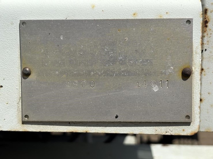 2005-rosco-rb48-image-57