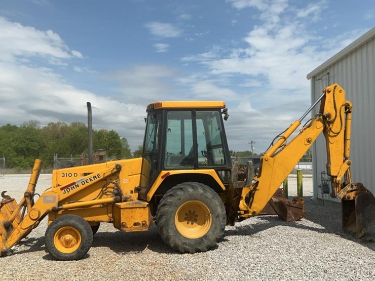 john-deere-310d-image-3