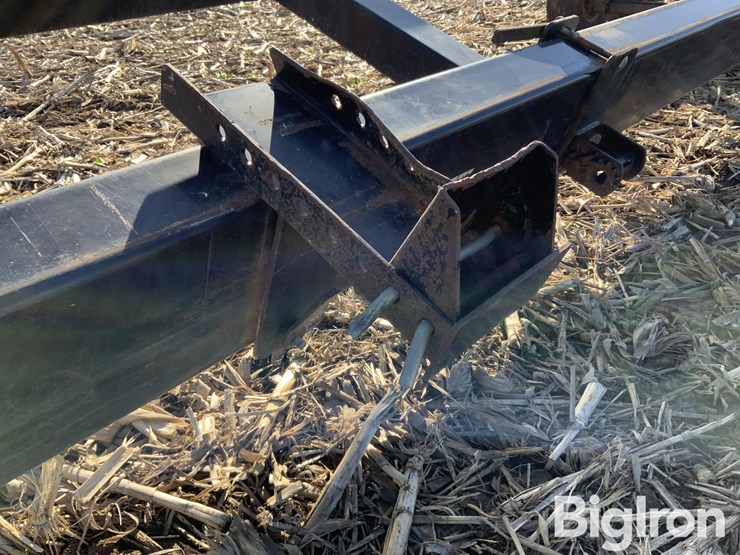 2016-road-runer-hd-42-header-trailer-image-14