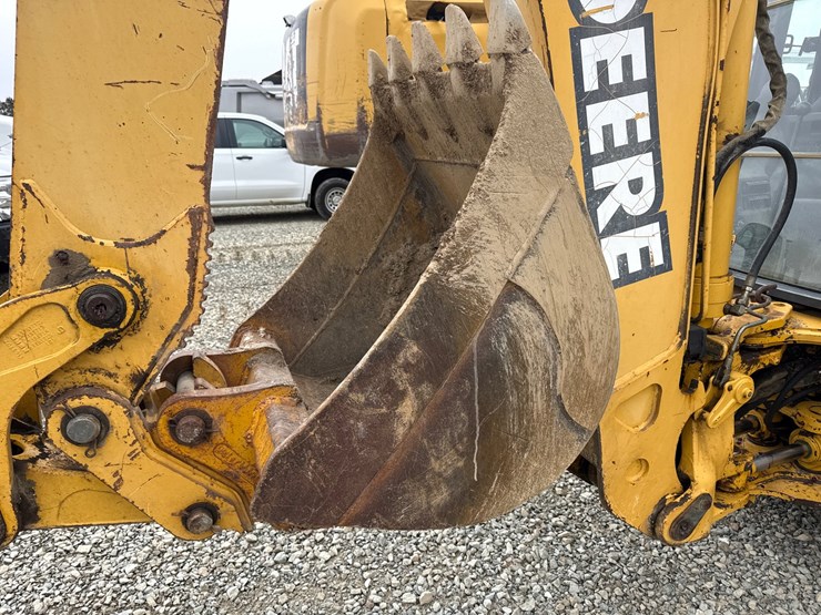 2001-deere-310sg-image-47