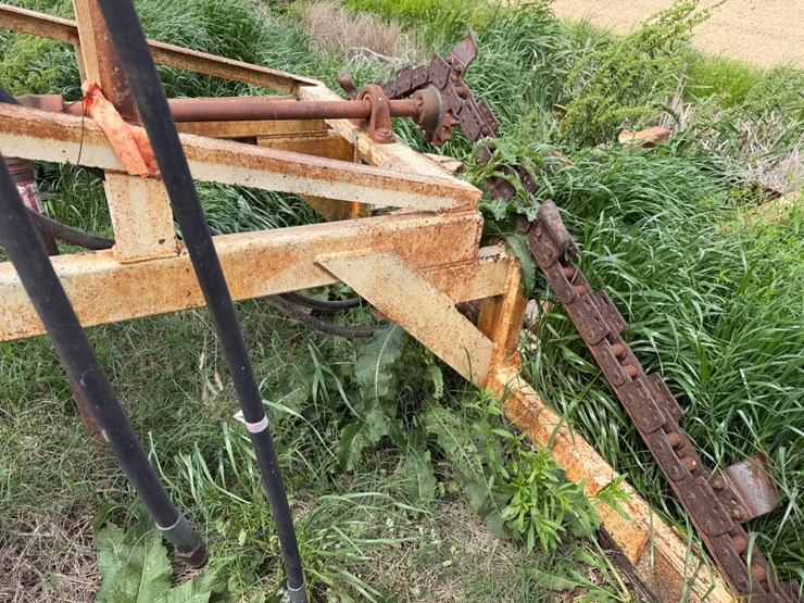 #45268-•-levee-trencher-image-11