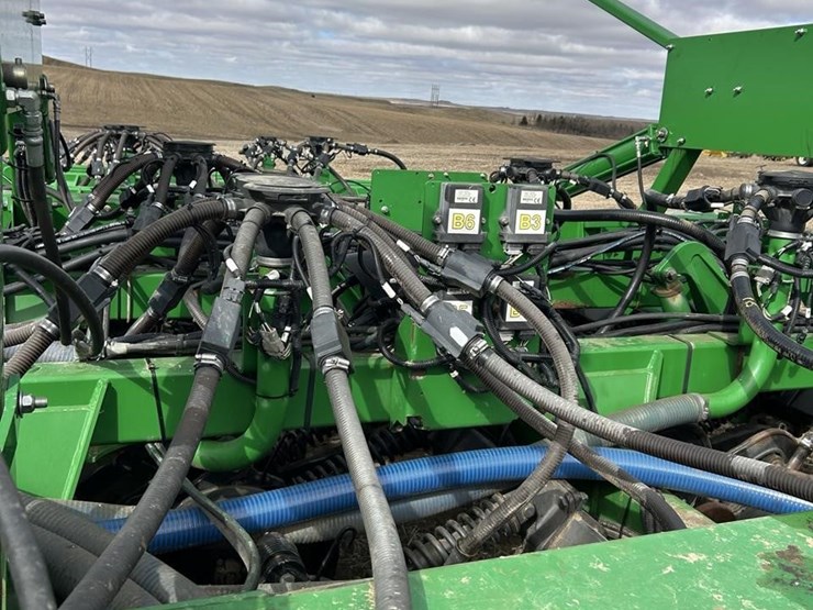 2014-john-deere-1895-image-56