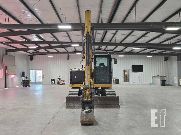 2022-caterpillar-307.5-image-7