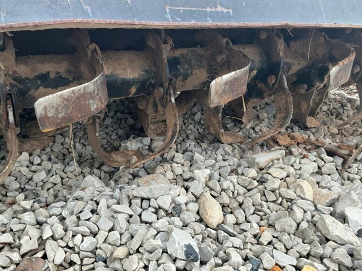 #175-•-2017-quick-attach-tiller-image-12