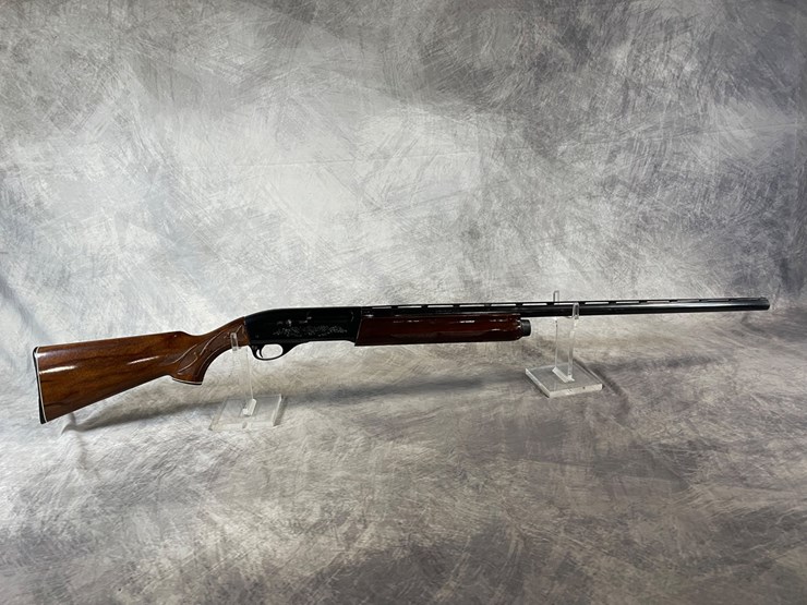 #4098-•-remington-model-1100,-12-ga.-semi-auto-shotgun,-sn:-n041125v,-(neenah,-wi)-image-1