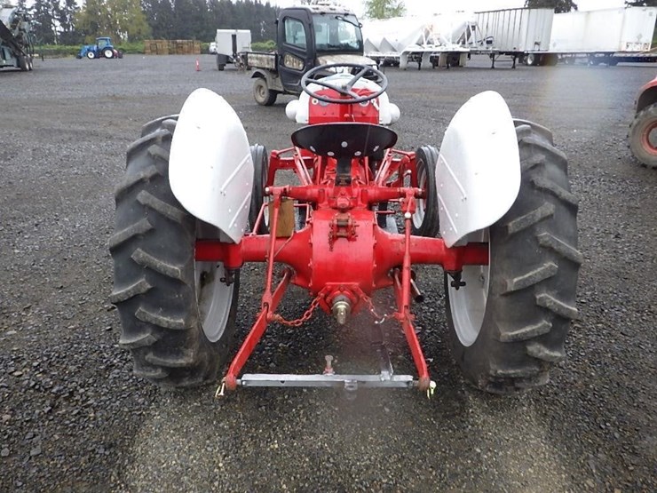 ford-tractor-image-7