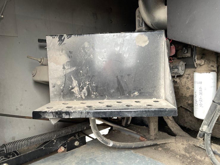 gleaner-r65-image-39