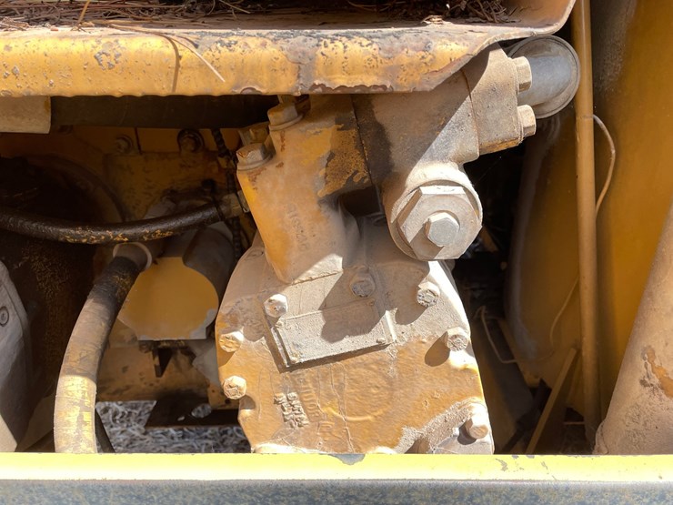 caterpillar-225-image-49