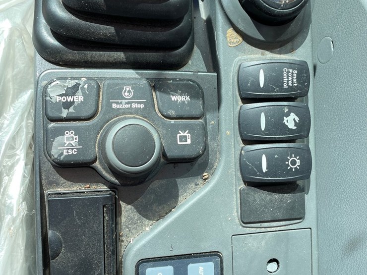 doosan-dx225-lc-image-62