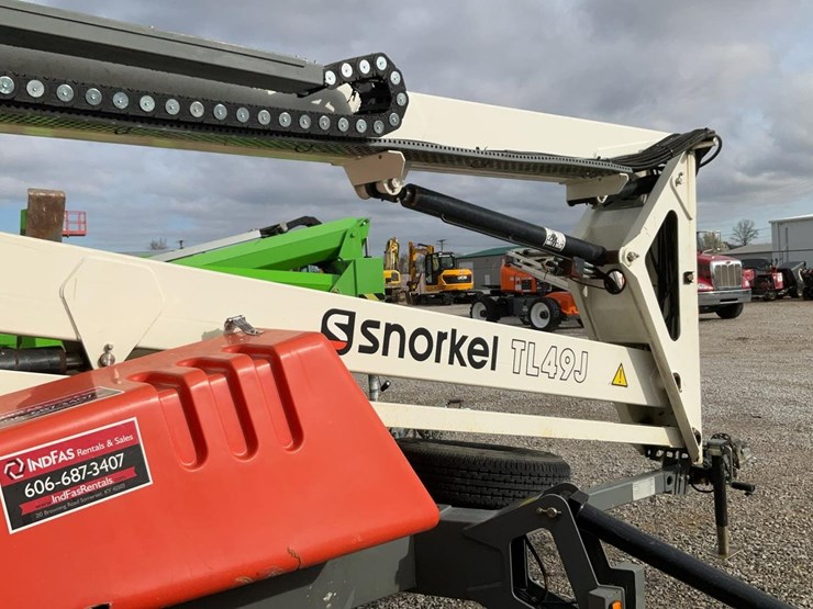 #312-•-2017-snorkel-49'-towable-boom-lift-image-18