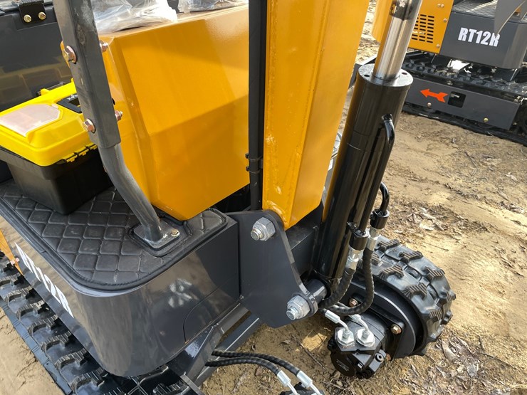 #1040-•-new-ats-rt12r-mini-excavator-image-21
