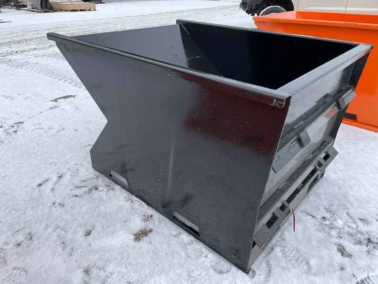 #2007-•-1.5-yard-skid-steer-mount-trash-hopper-image-7