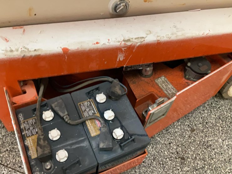 #433-•-2023-snorkel-19'-scissor-lift-image-22