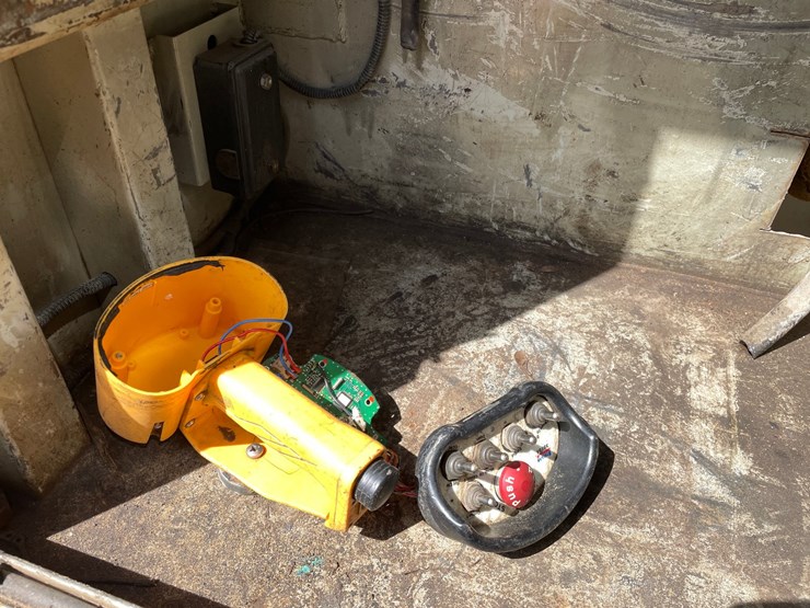 2011-ford-f550-image-92