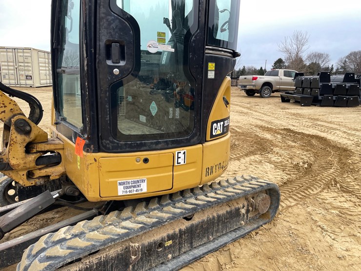 2014-caterpillar-303.5-image-10