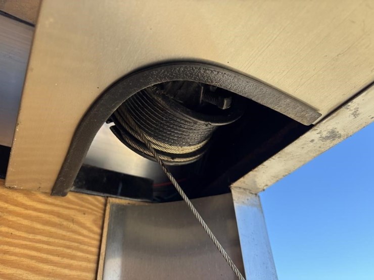 2007-haulmark-kd7x16wt3-enclosed-trailer-image-29