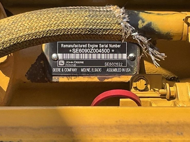 2011-deere-672g-image-17