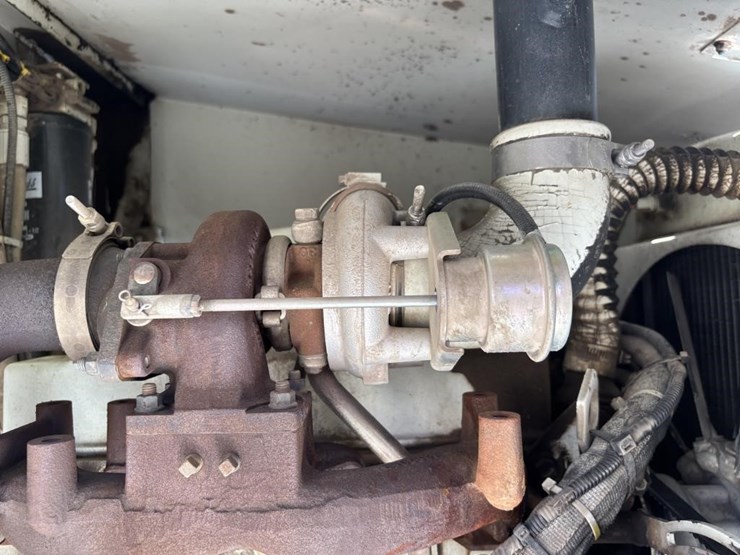 2005-rosco-rb48-image-40