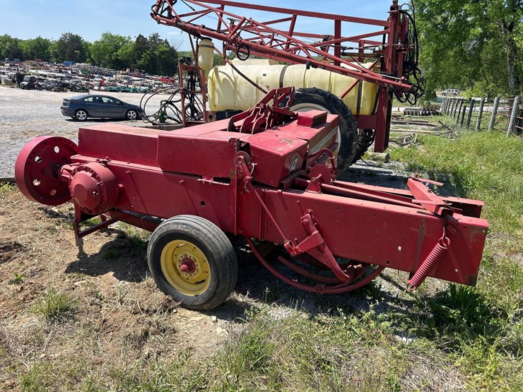 massey-ferguson-12-image-4